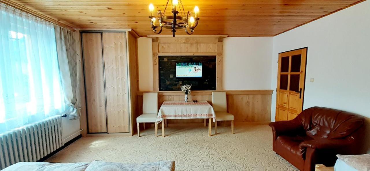 Apartman Astra V Zdiari Екстериор снимка